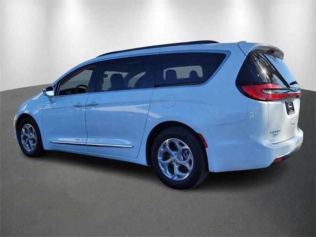 2022 chrysler pacifica limited