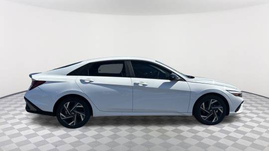 2025 Hyundai Elantra