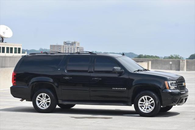 2013 chevrolet suburban 1500 lt