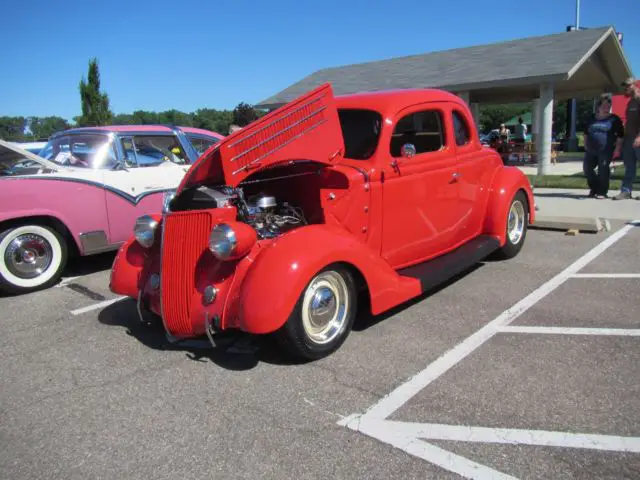 1936 ford 3-window coupe street rod. 305/350, ps ac & leather interior