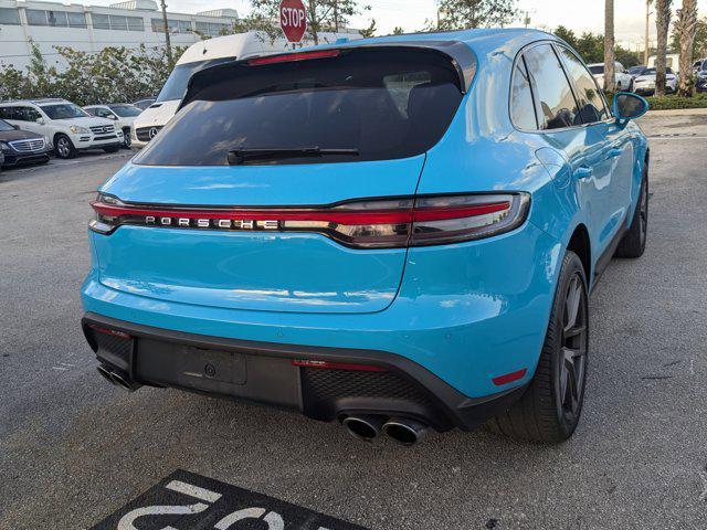 2022 porsche macan base