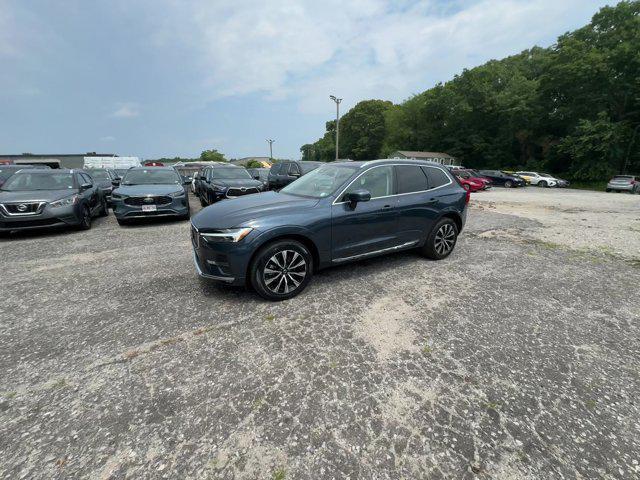 2023 volvo xc60 b5 plus bright theme