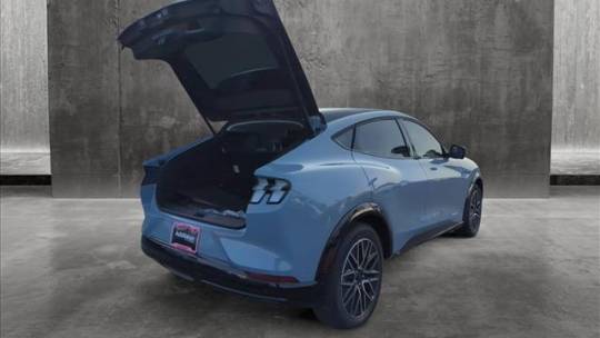 2024 Ford Mustang Mach-E