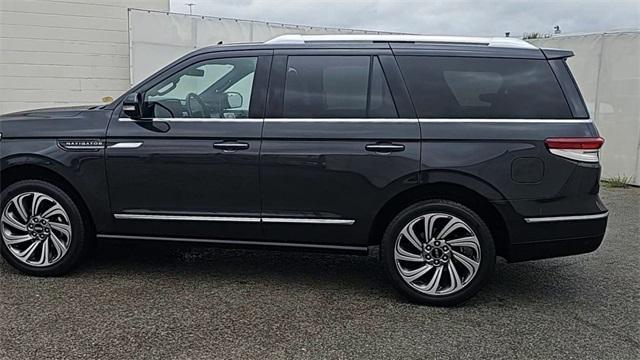 2023 lincoln navigator reserve