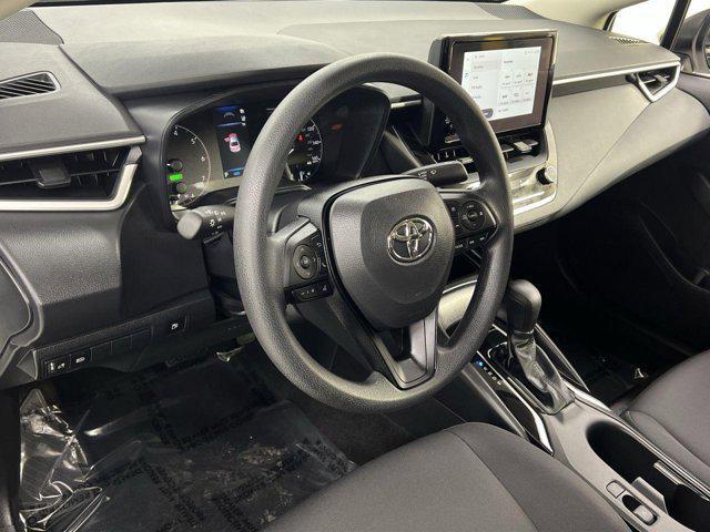 2024 toyota corolla hybrid le