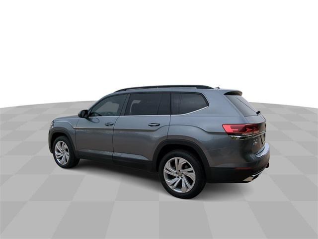 2022 volkswagen atlas 3.6l se w/technology