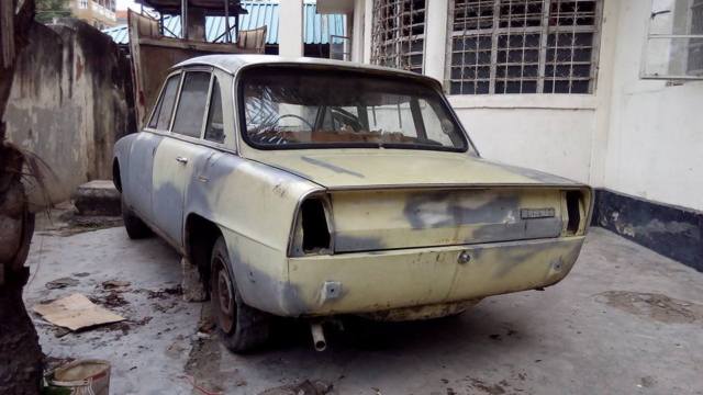 classic triumph mk1 2000