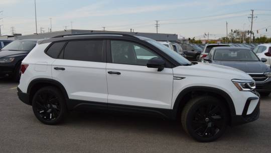 2024 Volkswagen Taos