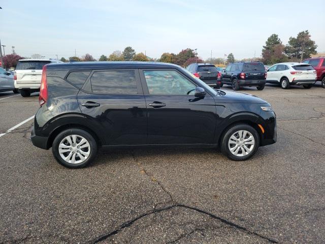 2020 kia soul lx