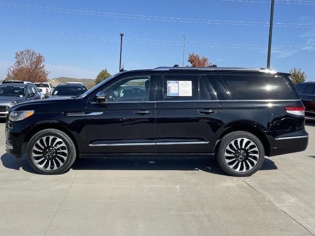 2022 lincoln navigator l black label