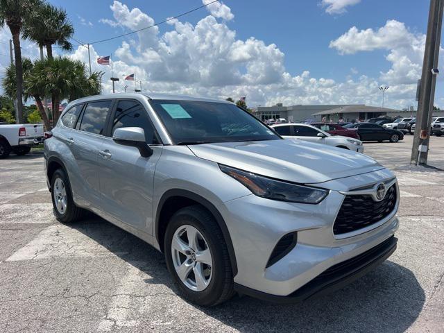 2023 toyota highlander l