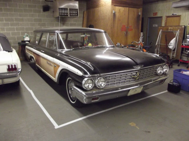 1962 ford country squire woody station wagon, barn find, original, survivor cool