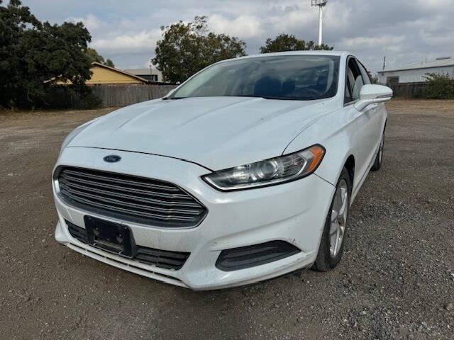 2013 ford fusion se