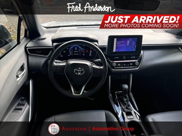 2023 toyota corolla hybrid se
