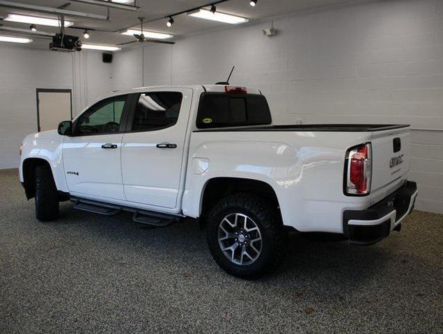 2022 gmc canyon base