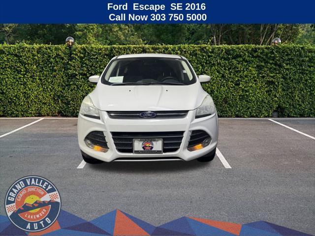 2016 ford escape se