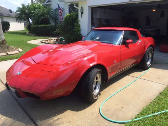 1978 red 25th aniversery corvette, automatic