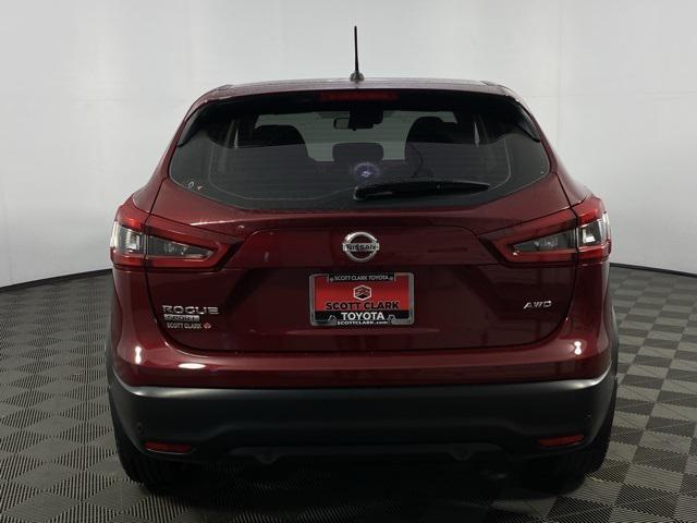 2021 nissan rogue sport s