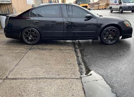 2005 nissan altima 3.5 se-r