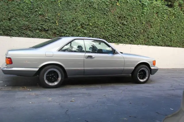 1991 mercedes-benz 560sec 117000 miles silver with blue interior
