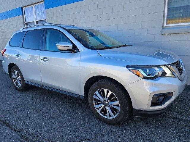 2019 nissan pathfinder sv