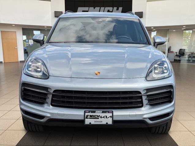 2020 porsche cayenne base