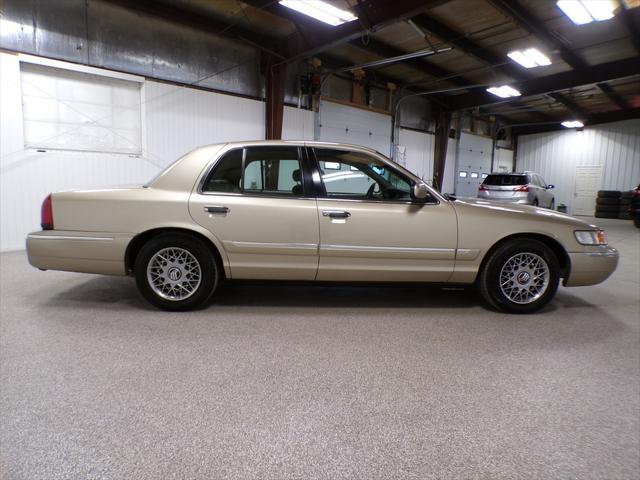 1999 mercury grand marquis gs