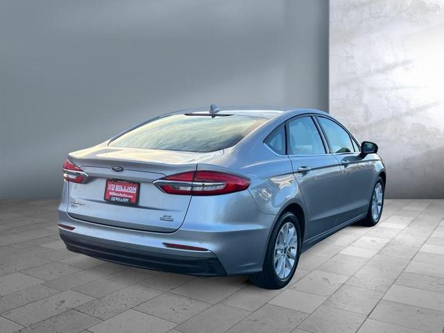 2020 ford fusion hybrid se
