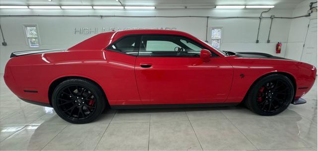 2016 dodge challenger srt hellcat