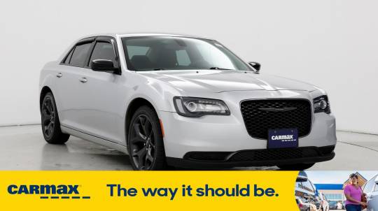 2021 Chrysler 300