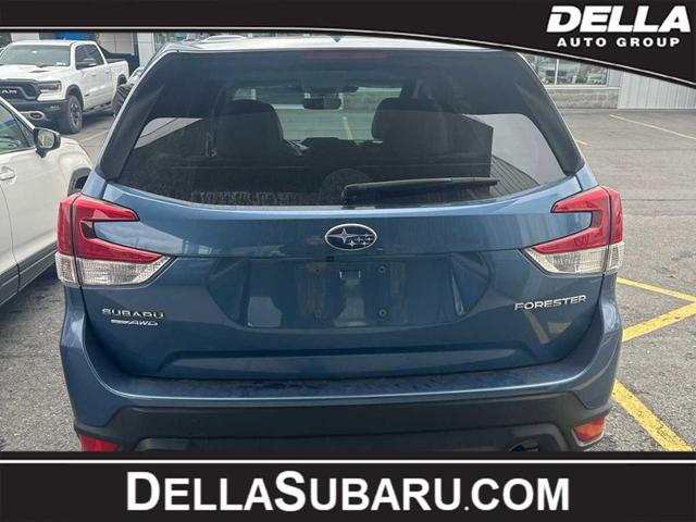 2023 subaru forester premium