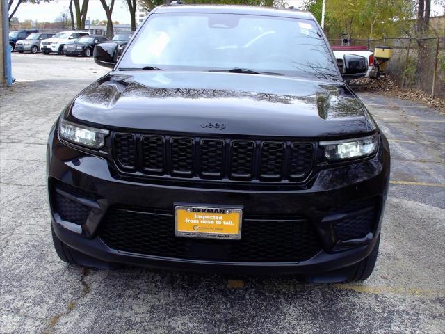 2022 jeep grand cherokee altitude
