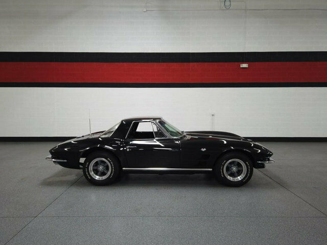 perfect time of year to be cruising in this fun classic