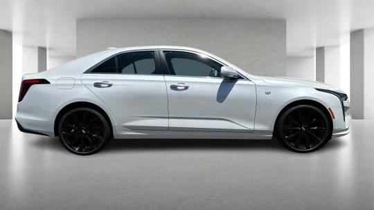 2024 Cadillac CT4