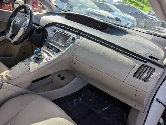 2015 toyota prius four