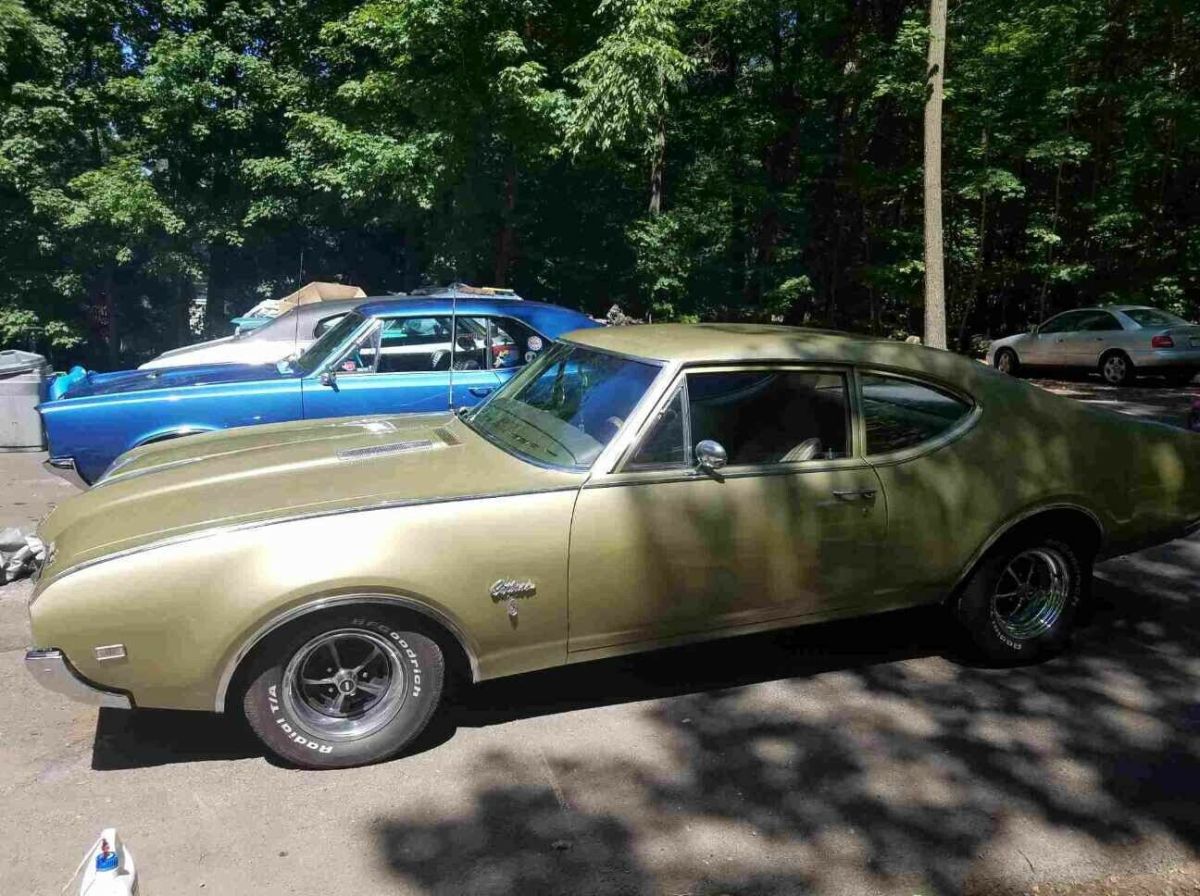 1968 oldsmobile cutlass 5.0 supreme classic coupe brown rwd automatic green