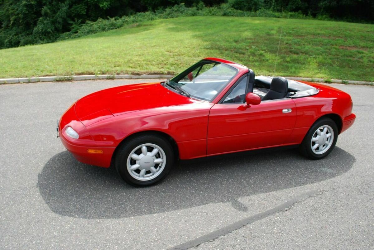 1991 mazda mx-5 miata base 2dr convertible
