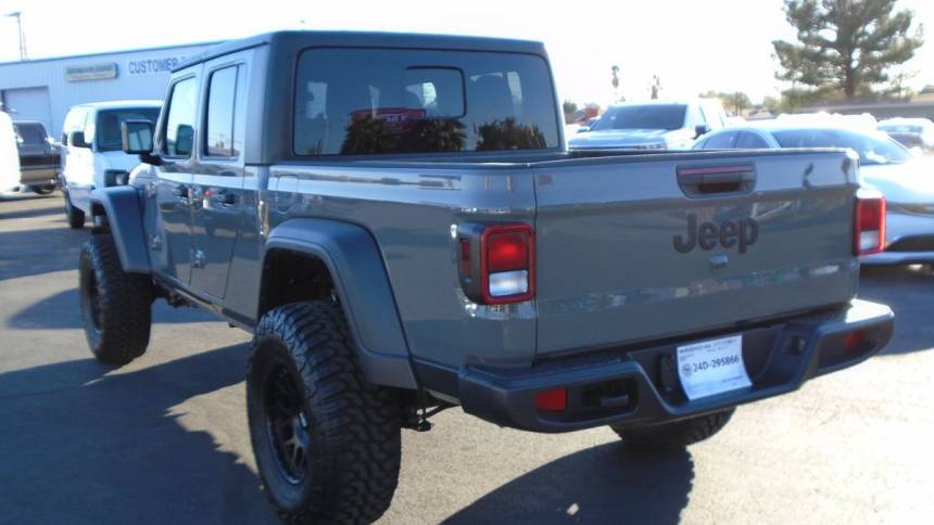2023 jeep gladiator sport