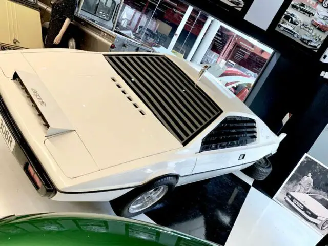 1976 lotus submarine