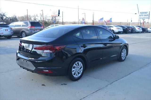 2019 hyundai elantra se