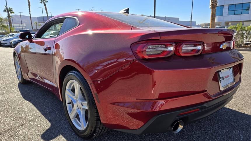 2023 chevrolet camaro lt