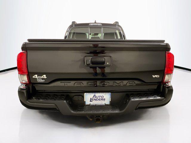 2023 toyota tacoma sr