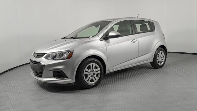 2020 chevrolet sonic fwd hatchback 1fl 5-door