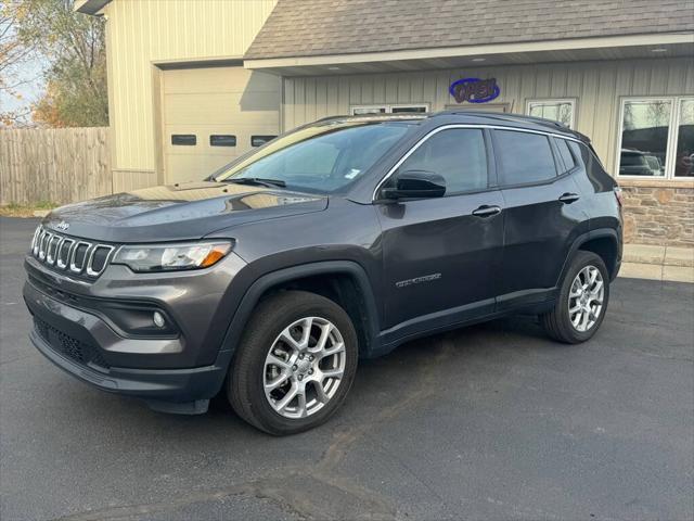 2022 jeep compass latitude lux