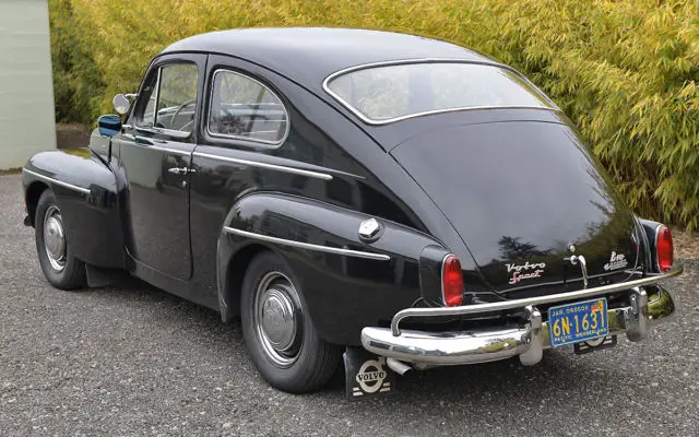 1963 volvo pv544 - rare black on red - runs excellent - lots new, solid 544!