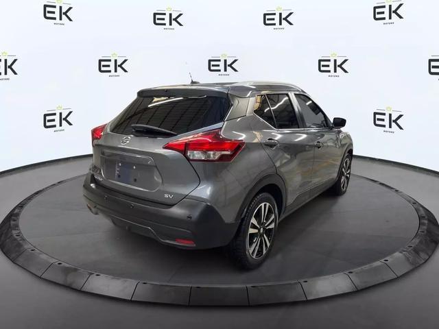 2020 nissan kicks sv