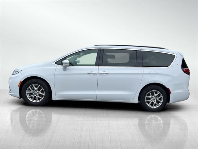2022 chrysler pacifica touring l