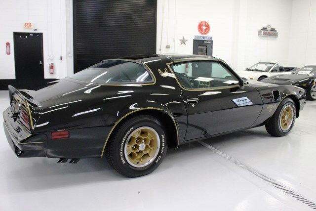 1976 pontiac trans am y82 29474 miles black 400 automatic