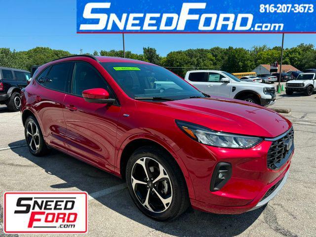 2023 ford escape st-line select