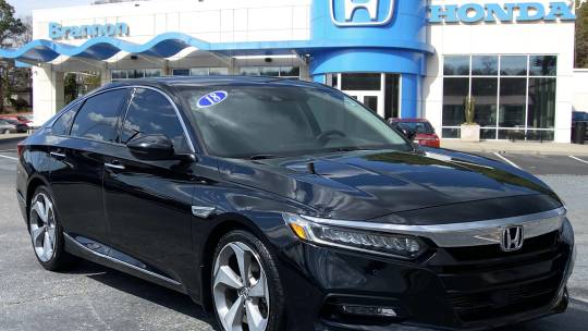 2018 Honda Accord touring 1.5t